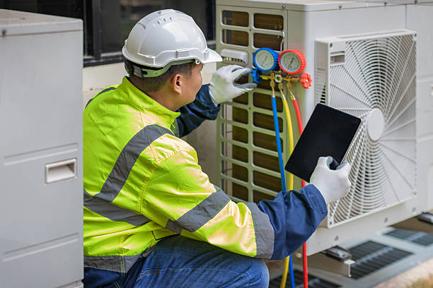 Professional Hvac Installation technician working in Fairland, MD